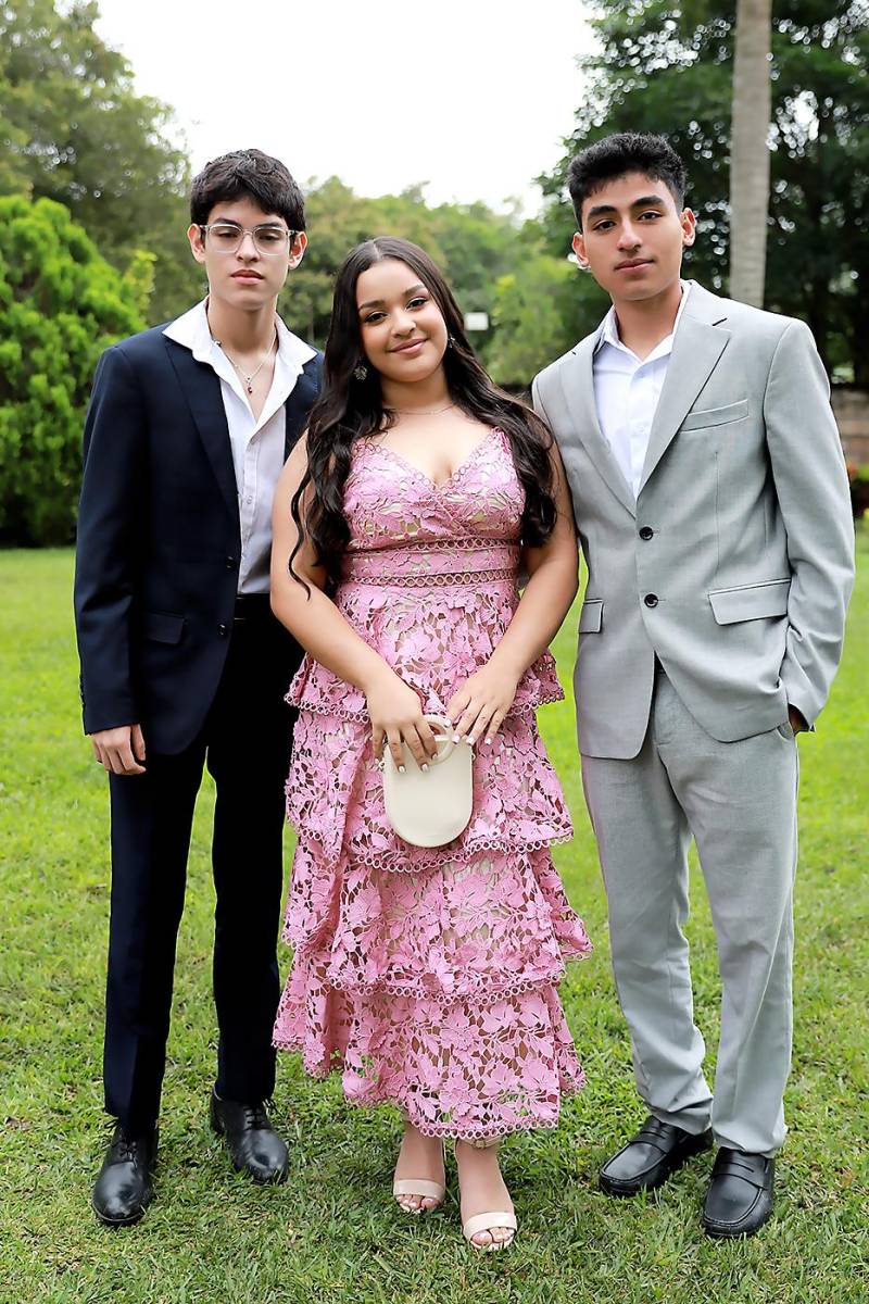 Carlos Rojas, María José Aguilar y Fabricio Cárcamo. 