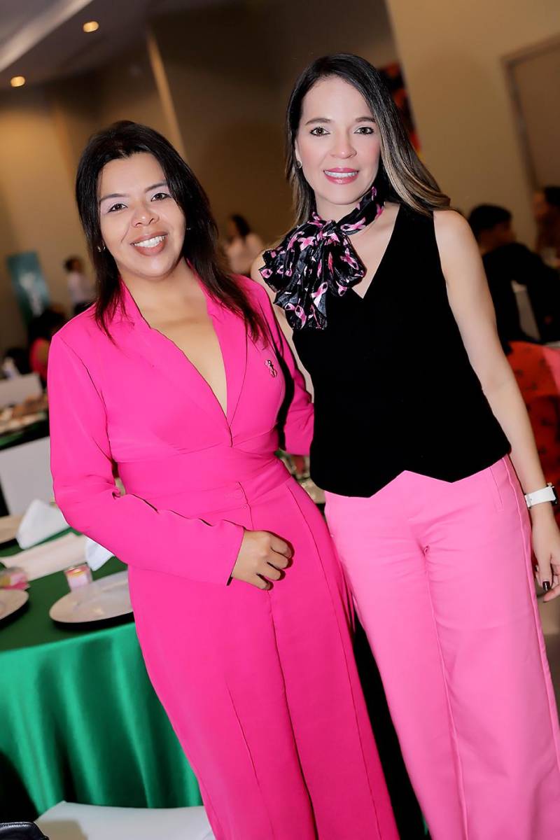 Carmen Montana y Melissa Tenorio.