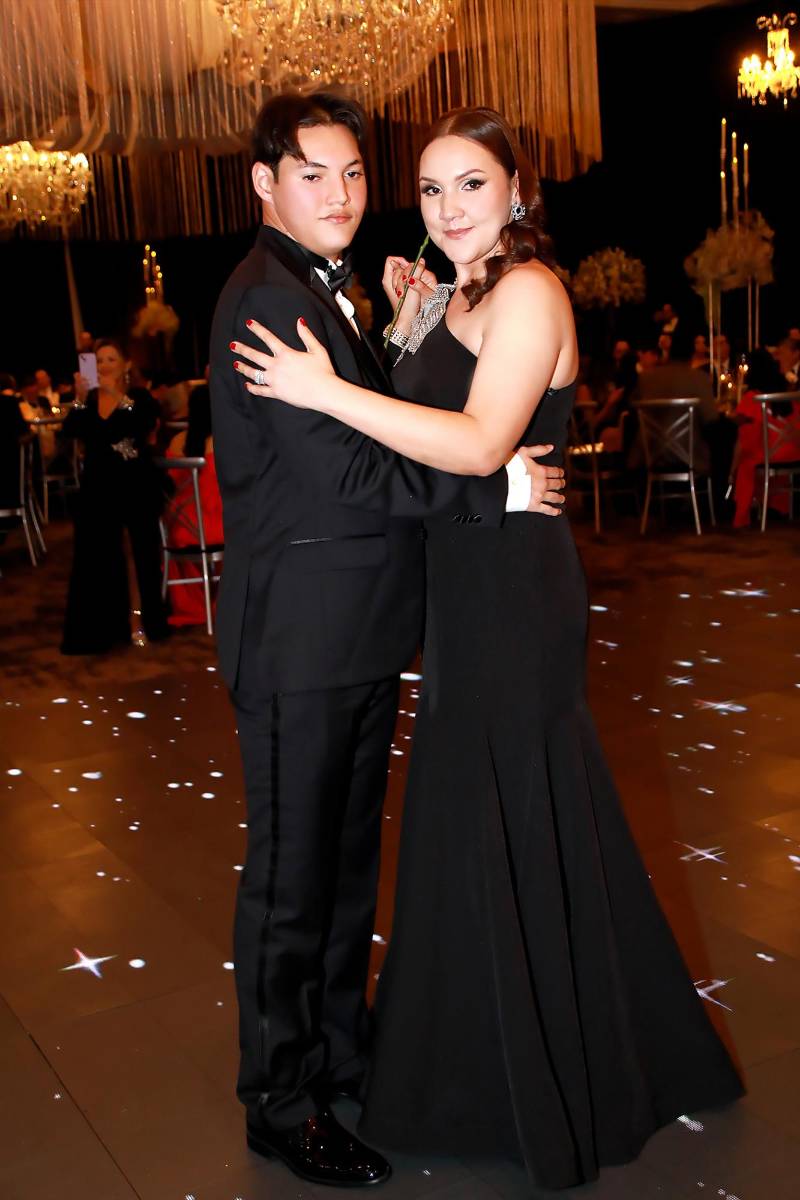 Roberto Padilla y su madre Karina Rodriguez. 