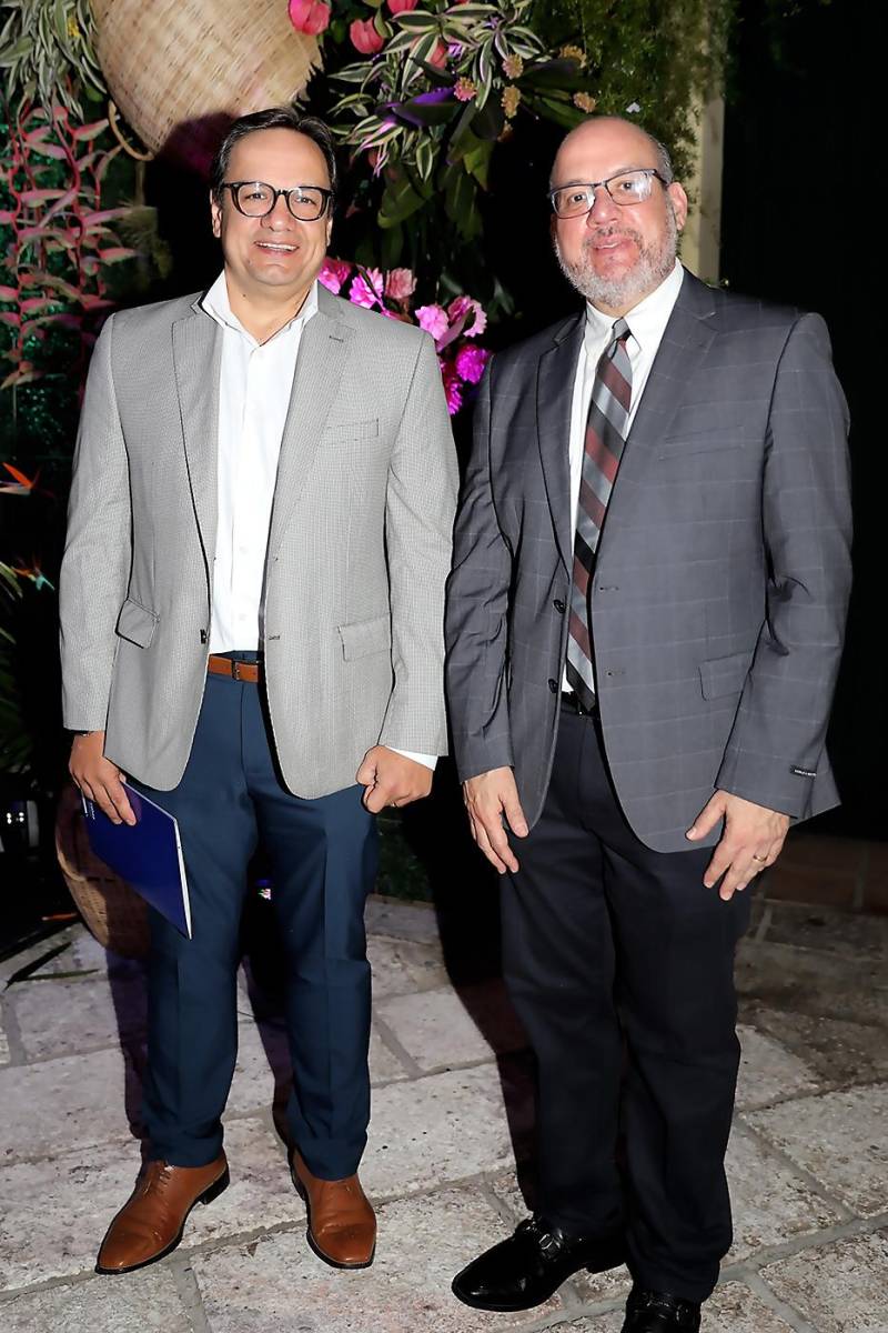German Castañeda y Allan Licona 