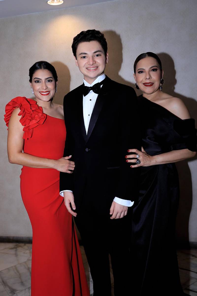 Fiesta de la prom 2025 de la Escuela Americana de Tegucigalpa