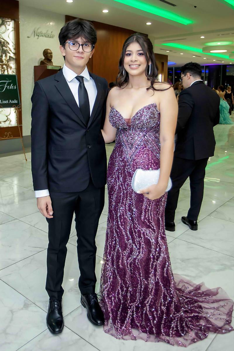 Fabián Tabora y Giselle Soriano. 
