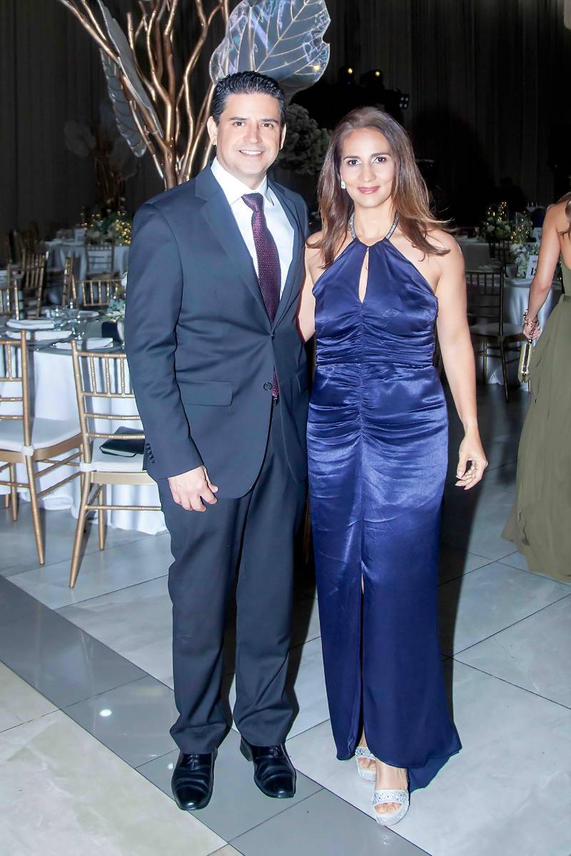 Franklin y Roxana de Ramos.