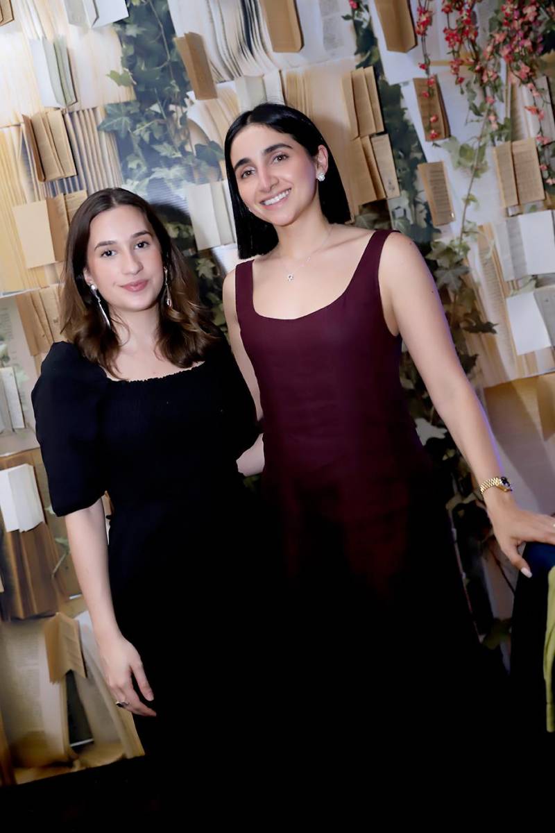 Sofía Álvarez y Renee Rosenthal.