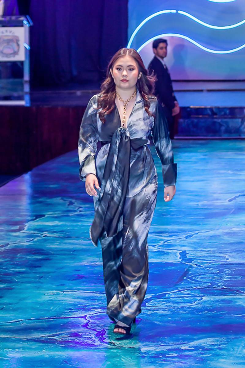 Senior Fashion Show 2026 de la Escuela Internacional Sampedrana, parte 1