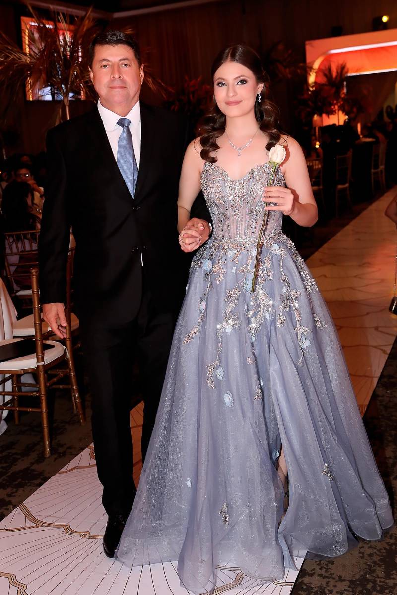 Marcela Urrutia y su padre Luis Urrutia. 