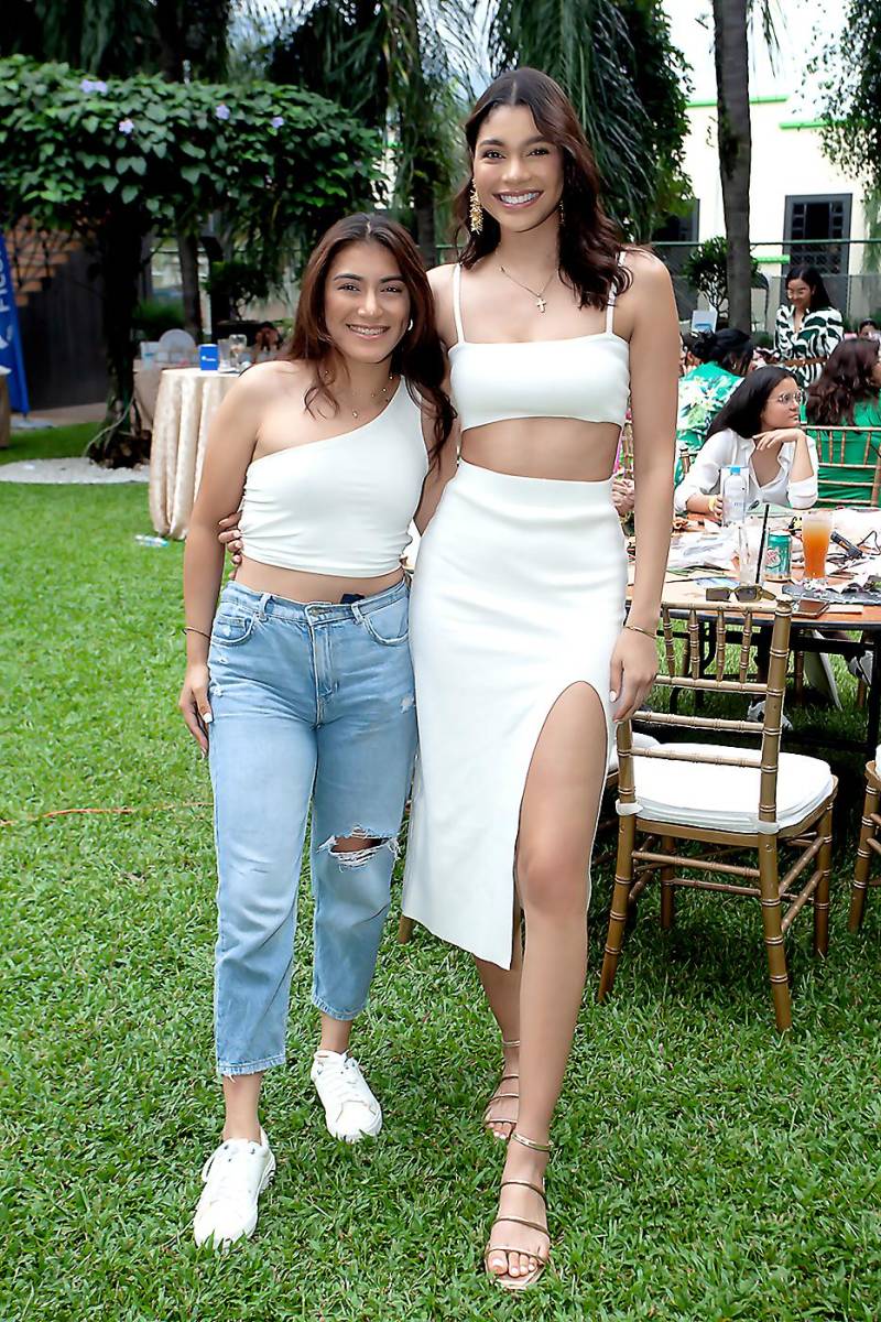 Cindy Silva y April Tobie.