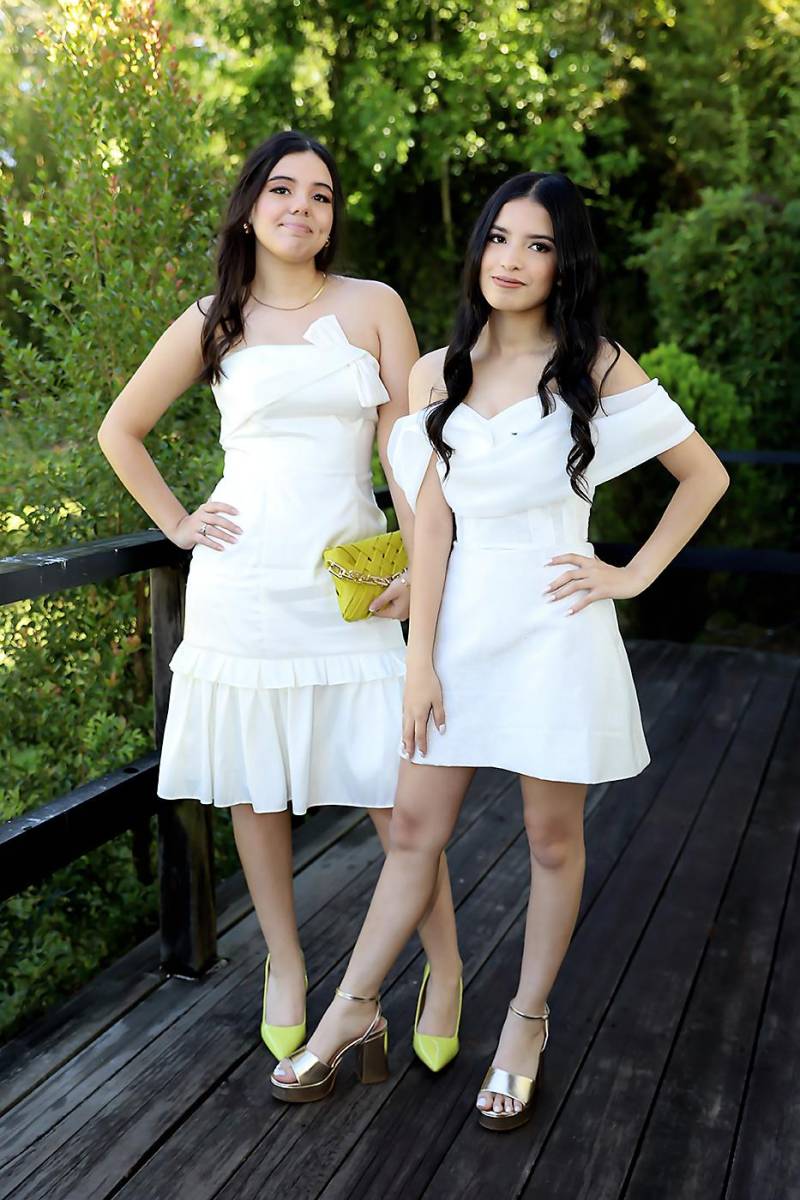 María Rovelo y Valeria Reyes.