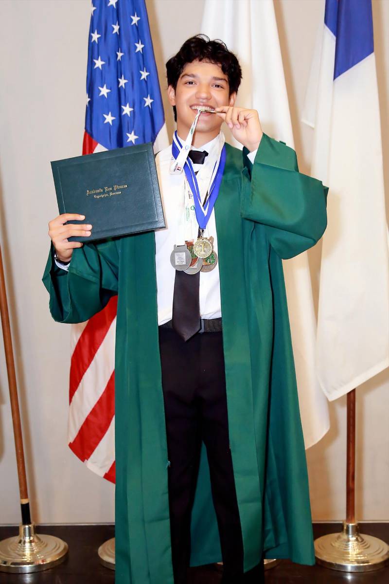 Graduación 2026 de la Academia Los Pinares