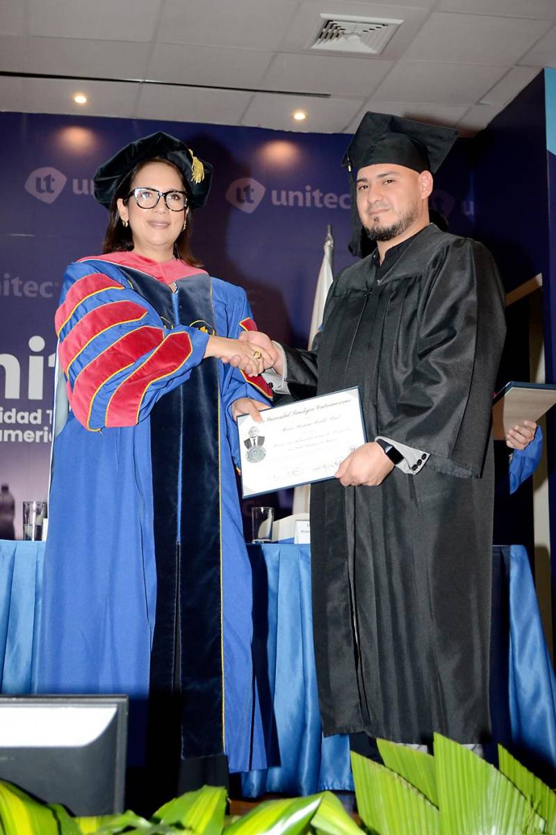 Graduaciones de Posgrado de UNITEC de Tegucigalpa 2025