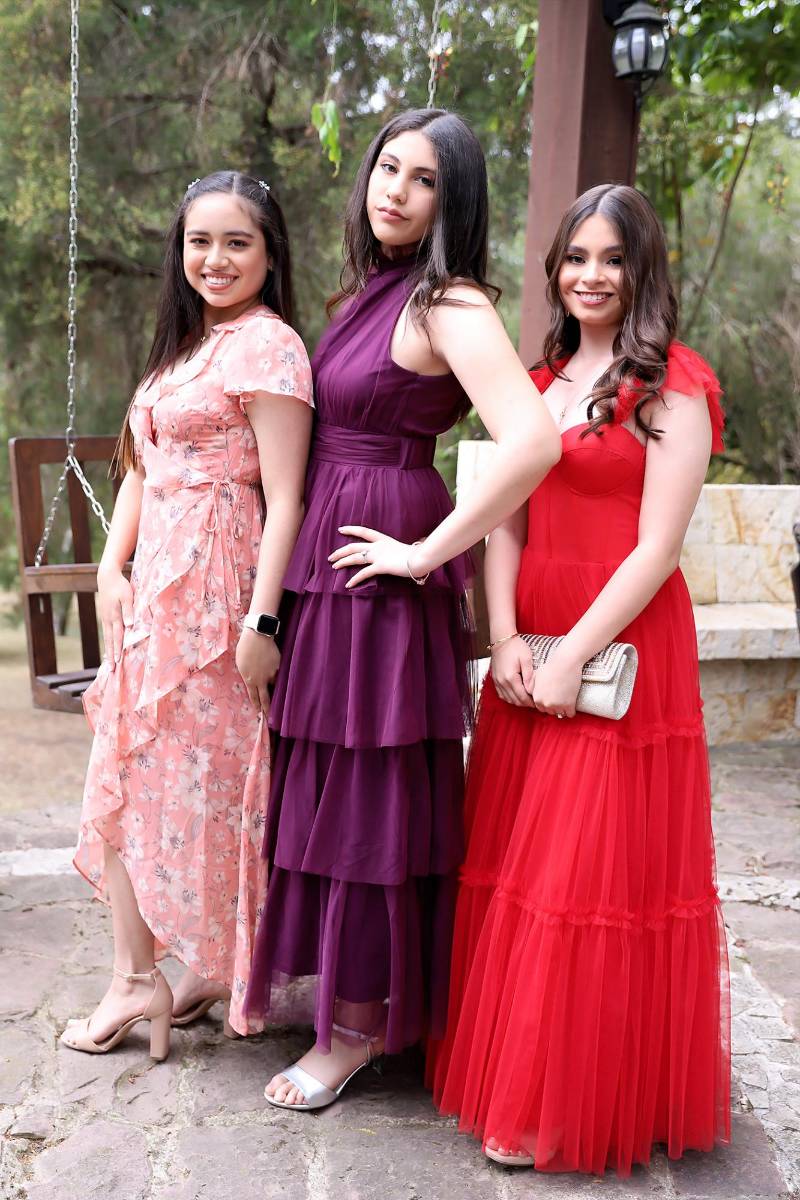 Desireé Lagos, ⁠Elena Matute y Laura Ramírez.