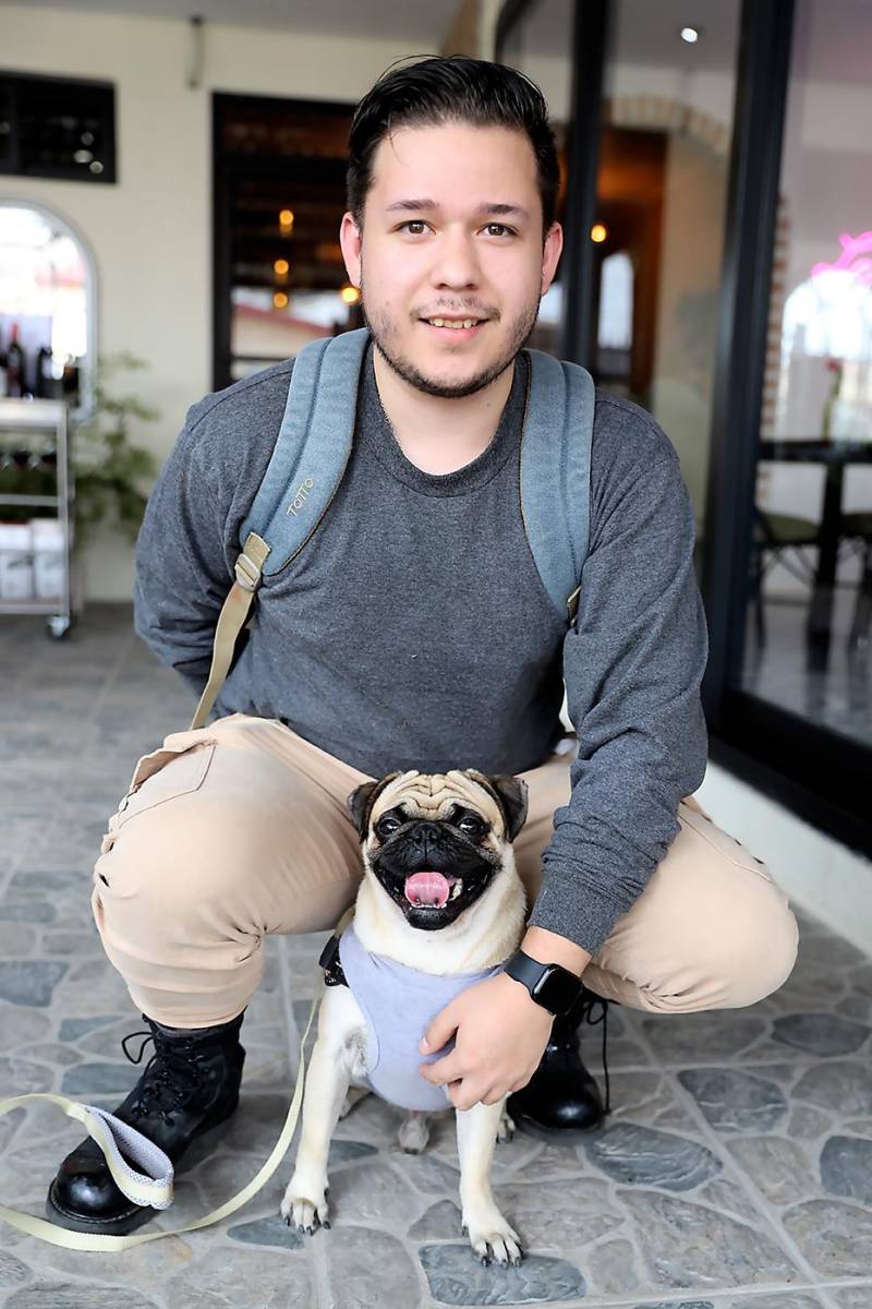Andrés García y Muffin.
