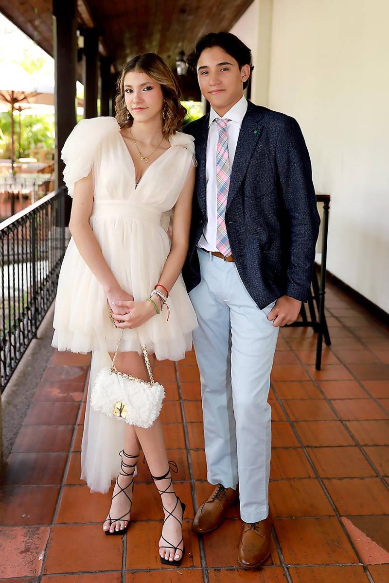 Andrea Cáceres y Sebastián Cáceres.