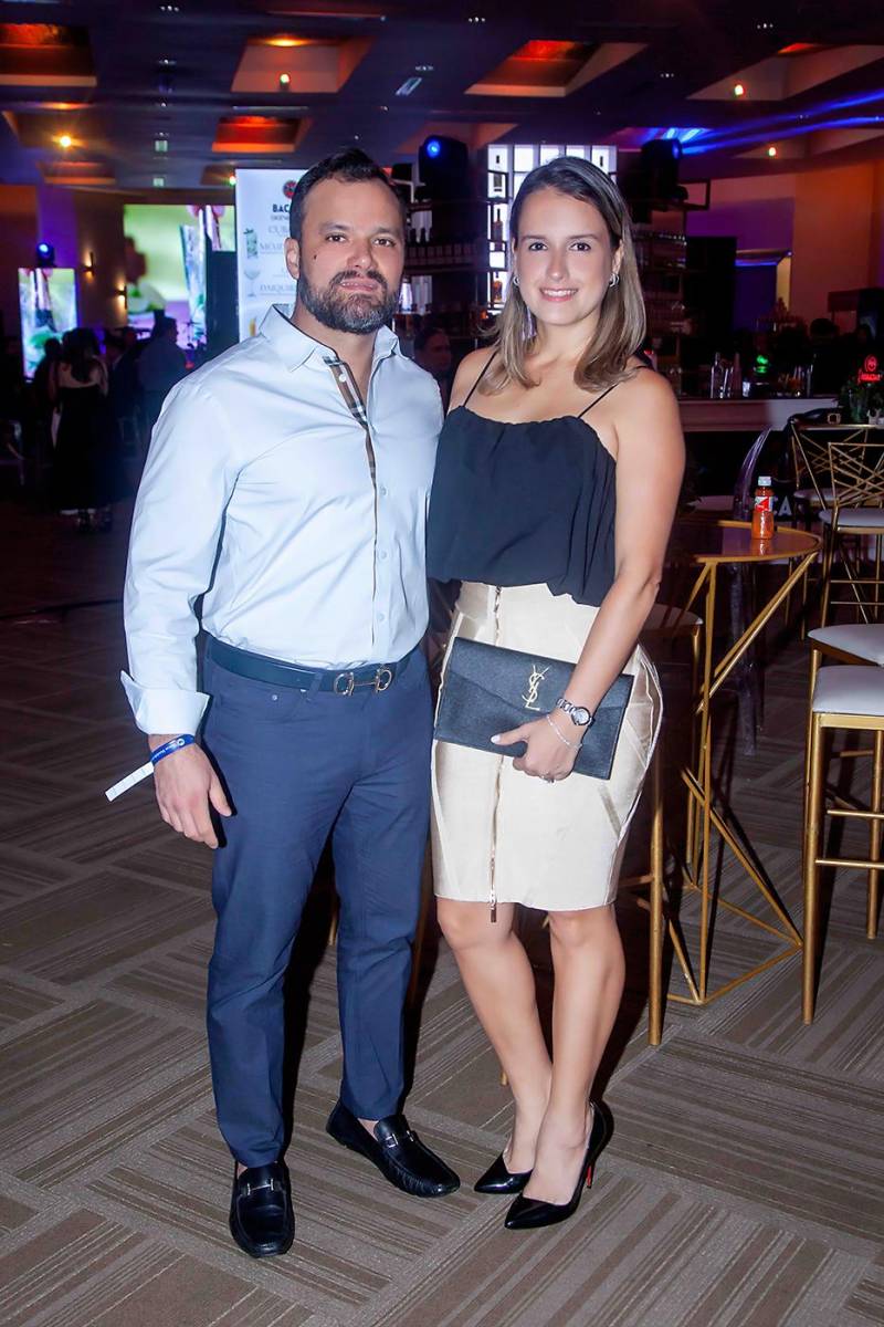 Santiago y Daniela Róbelo.