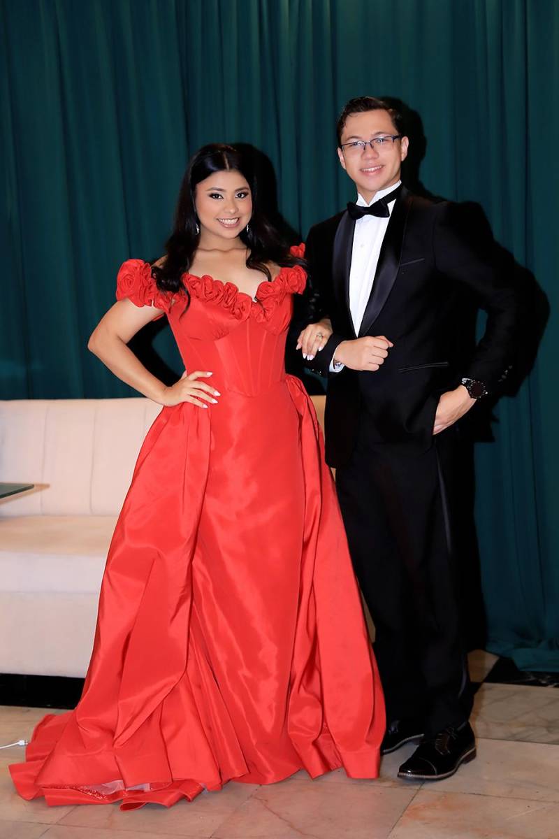 Brittany Castejón con Elio Flores