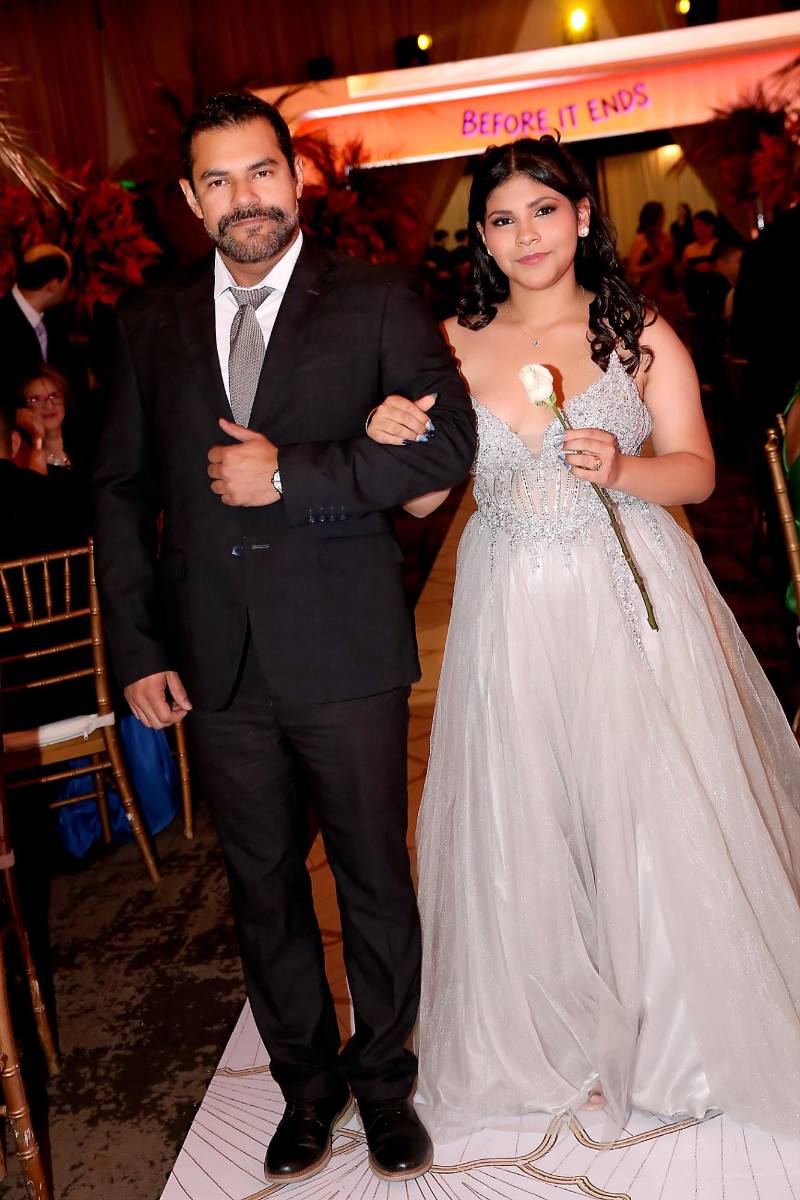 Maria Puerto y su padre Harry Puerto.