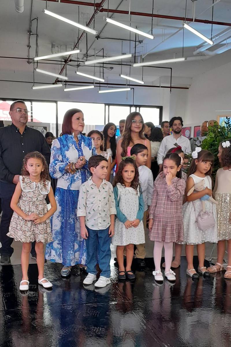 La exposición conto con la participación de 230 alumnos y más de 550 obras.