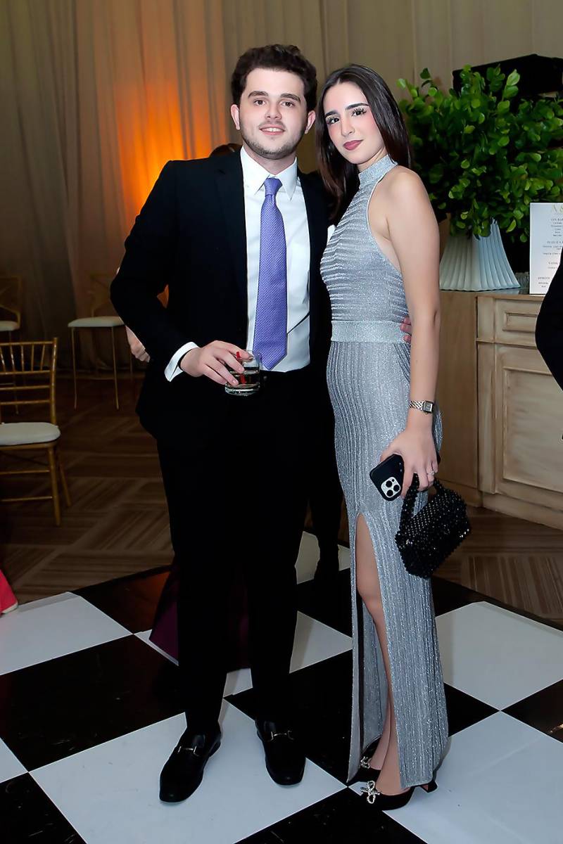 Héctor Kattan y Michaela Fajardo.