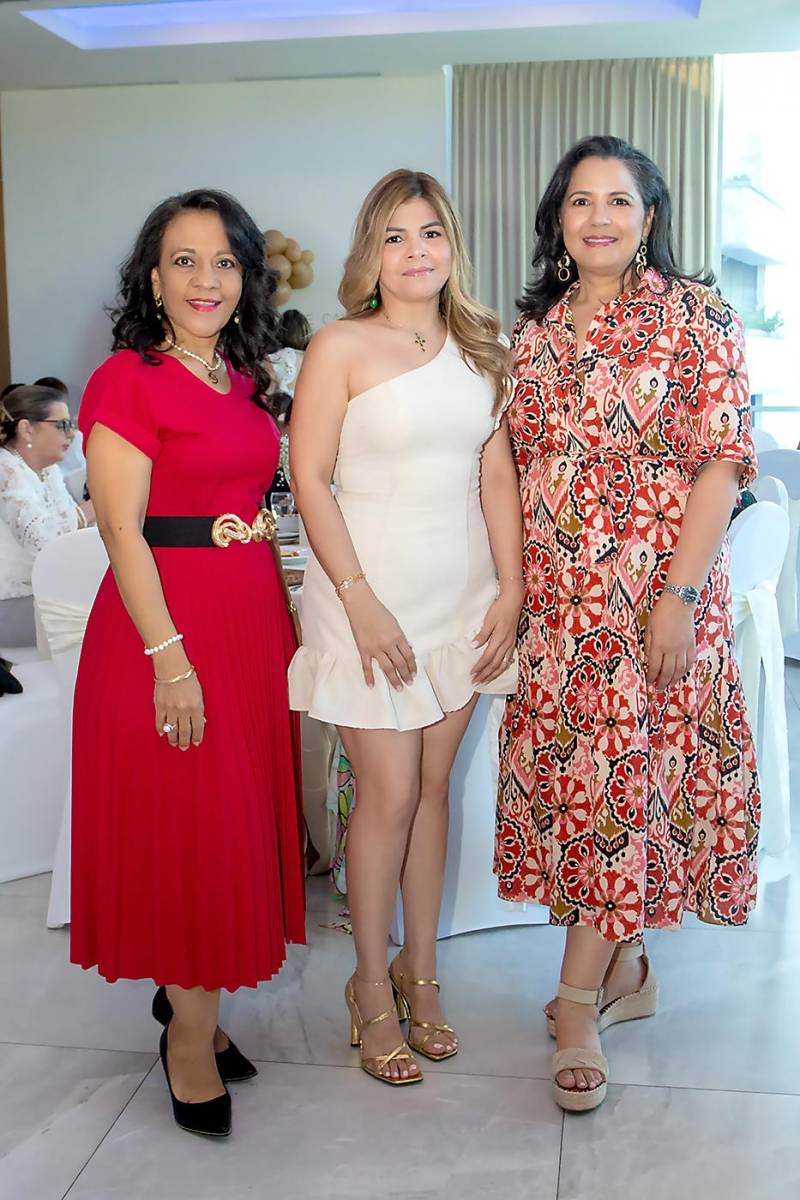 Baby shower de Camila Egas de Bueso