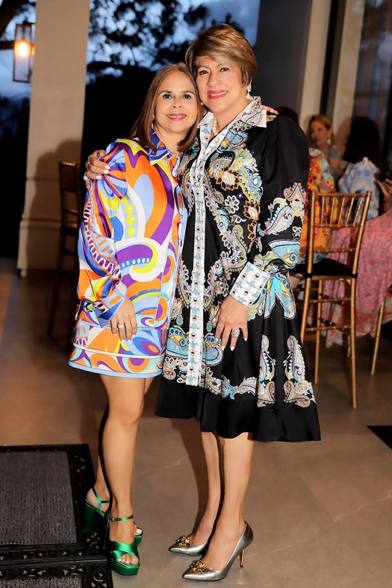 Vicky Leiva y Yamileth Gutiérrez 