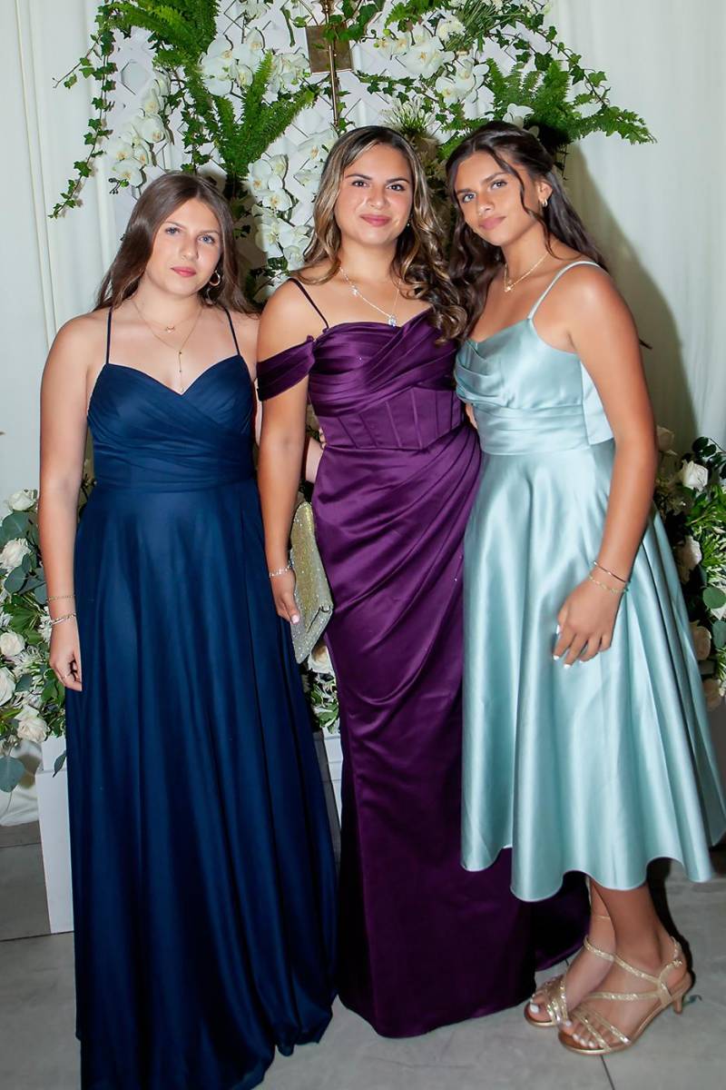 Sabrina, Melanie y Lucía Fajardo