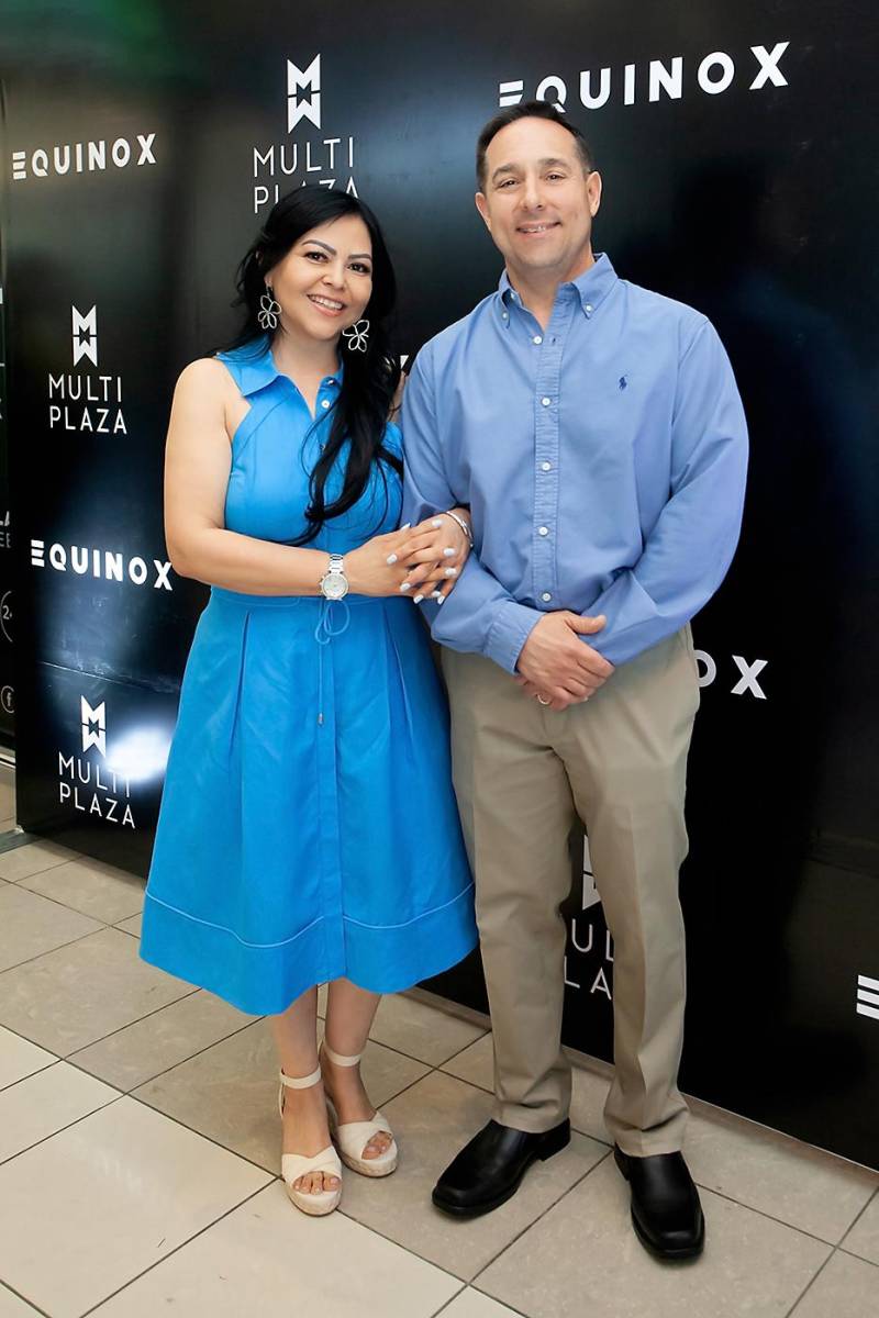 Mariela y Jeff Shinal, CEO de Equinox.