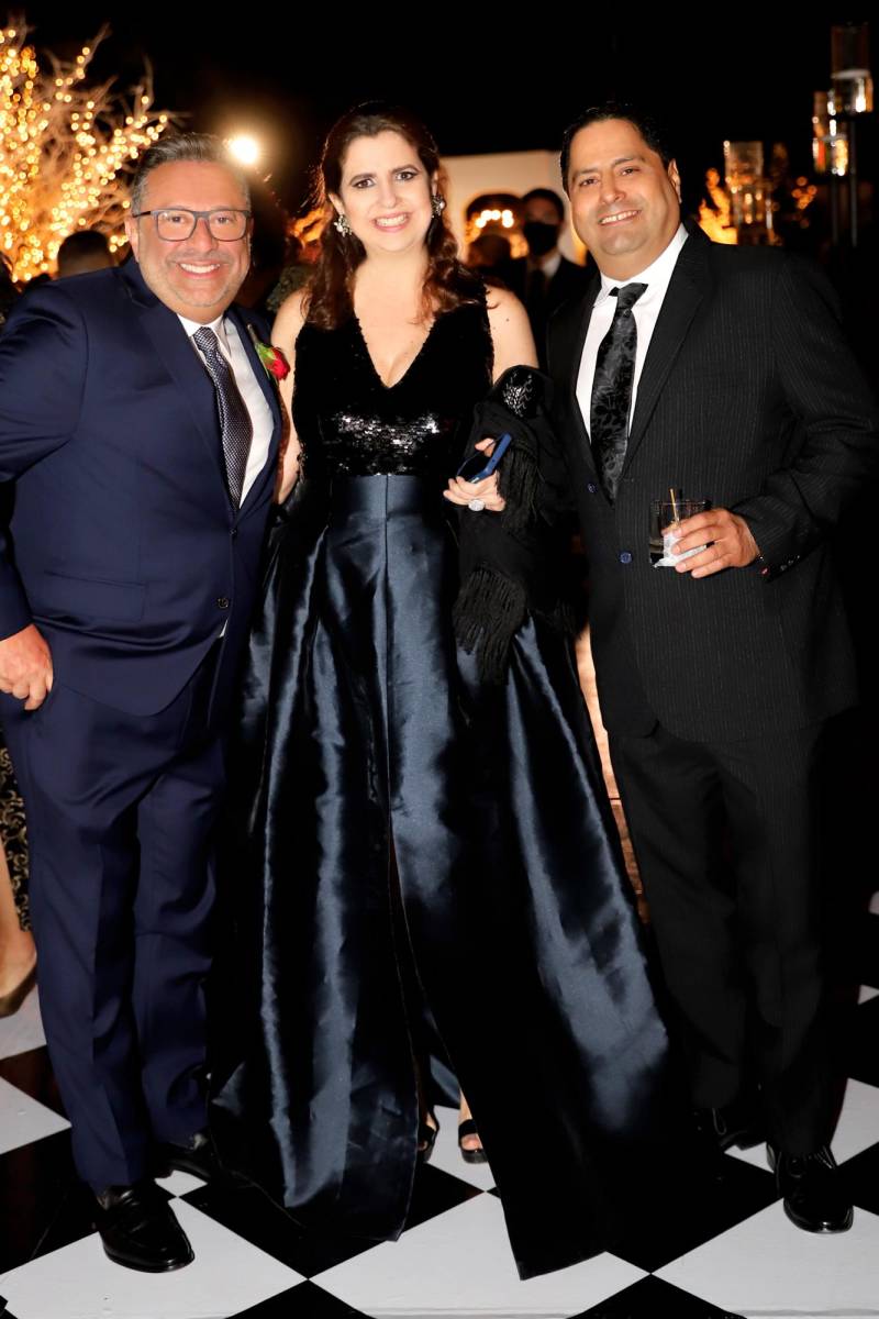 José Portillo, Marcela Saybe y Ricardo Ajuria