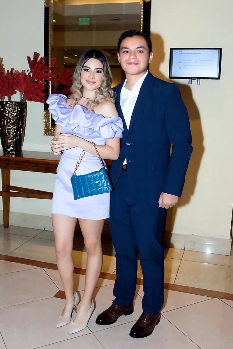 Montserrat Bodden y Kevin Villalta.
