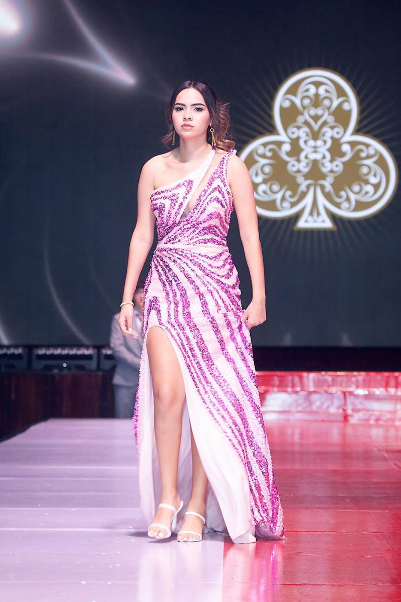 Senior Fashion Show “Ace of Style” de la Escuela Internacional Sampedrana 2025