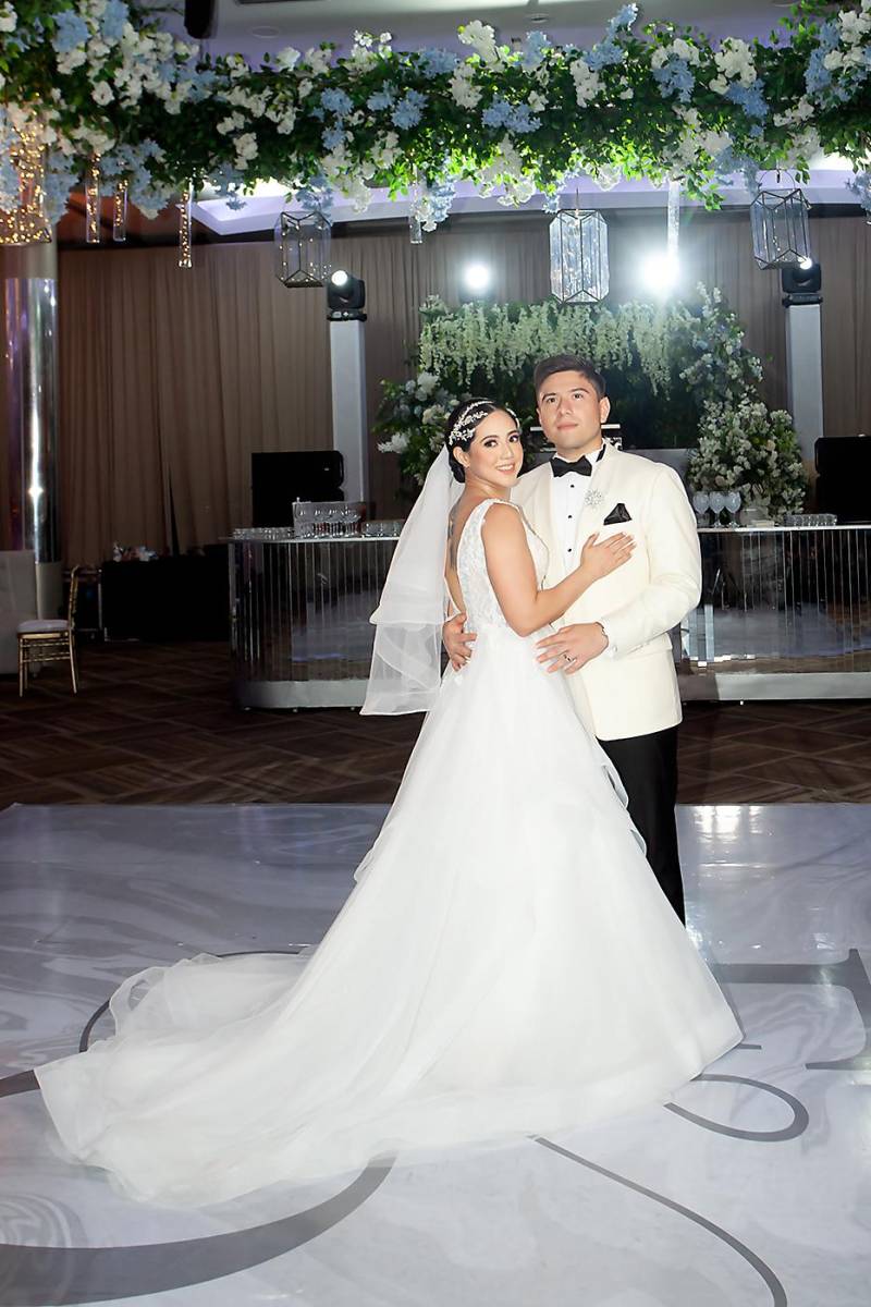 Los enamorados Óscar David Ventura Martínez y Flora Mercedes Espinoza Aguilar.