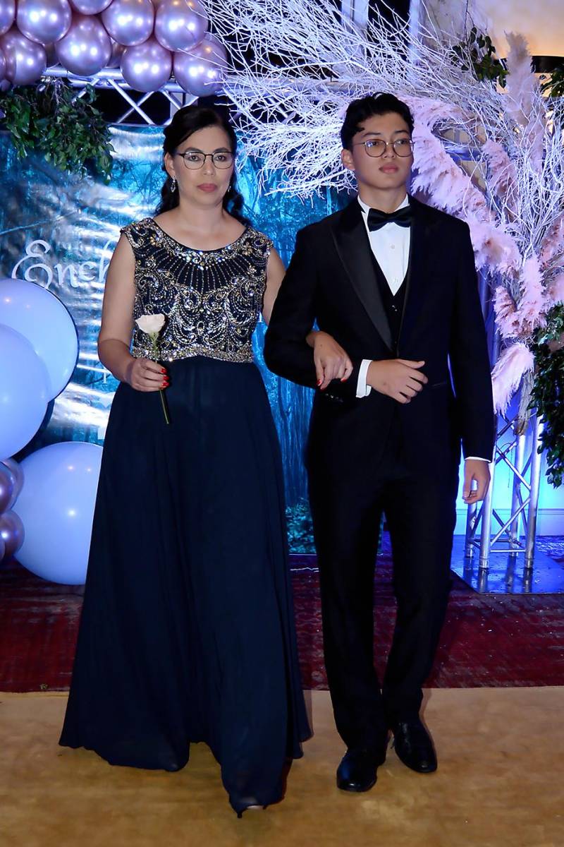 Reina Sosa y Álvaro Domínguez