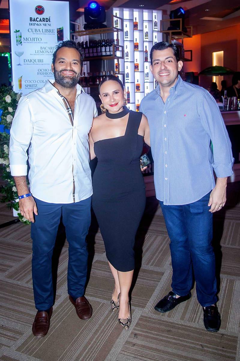 Juan Carlos Róbelo, Melany Galeano y Gustavo Róbelo.