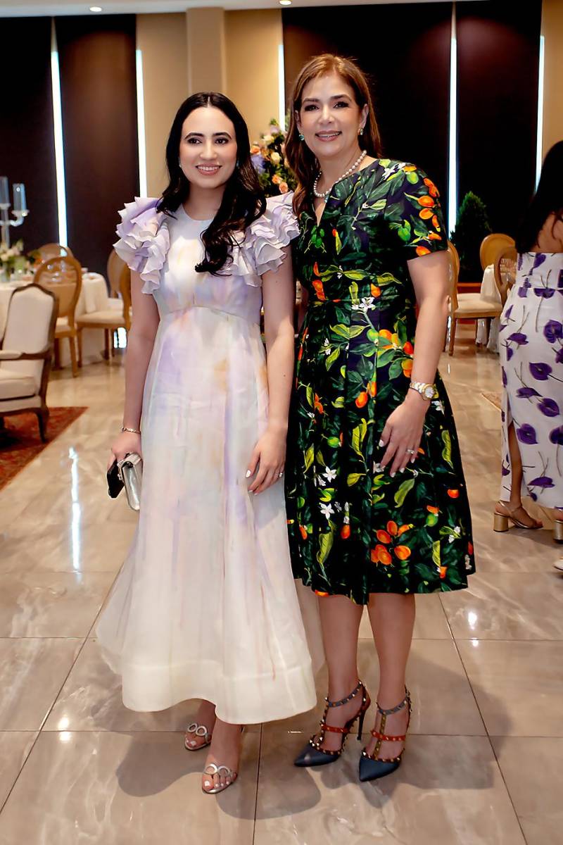 Camille Hawit y Ruth Marie Sabillón
