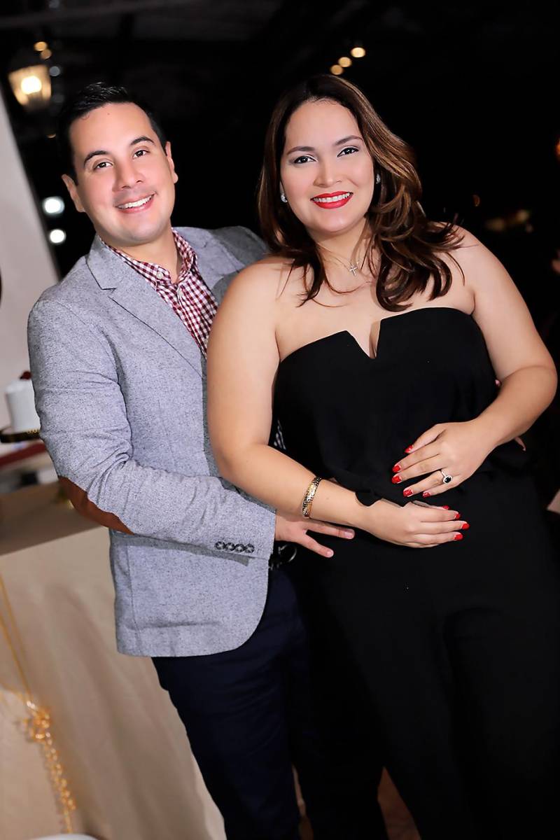 Rafael Hernández y Stefany Panting 