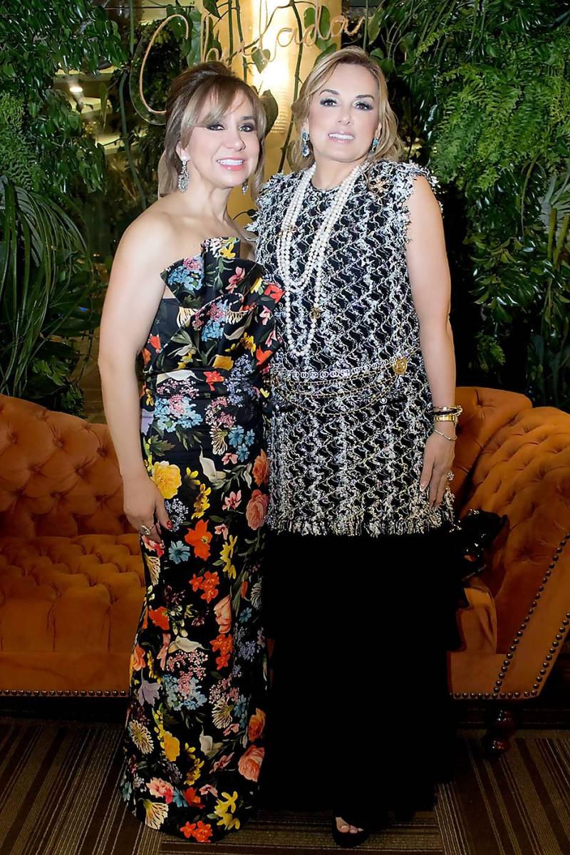 Laura Blanco y Androlla Mitri