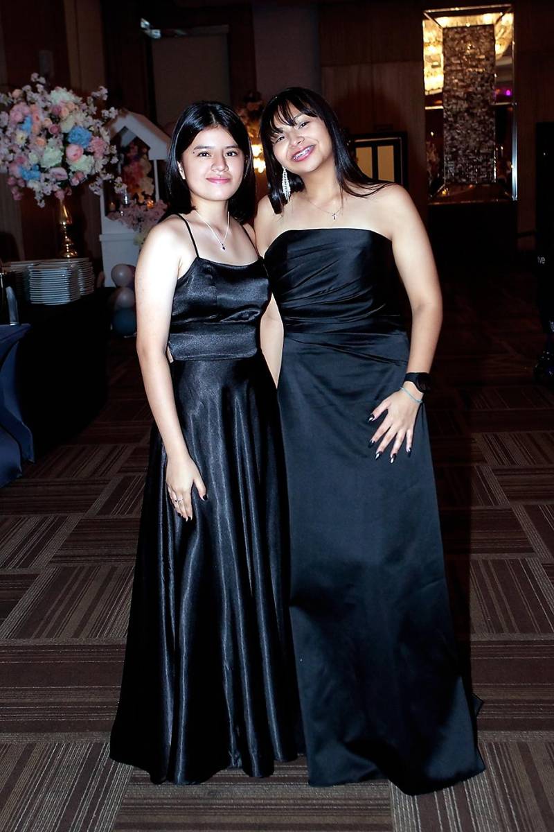 Mariana Zelada y Jimena Cruz.