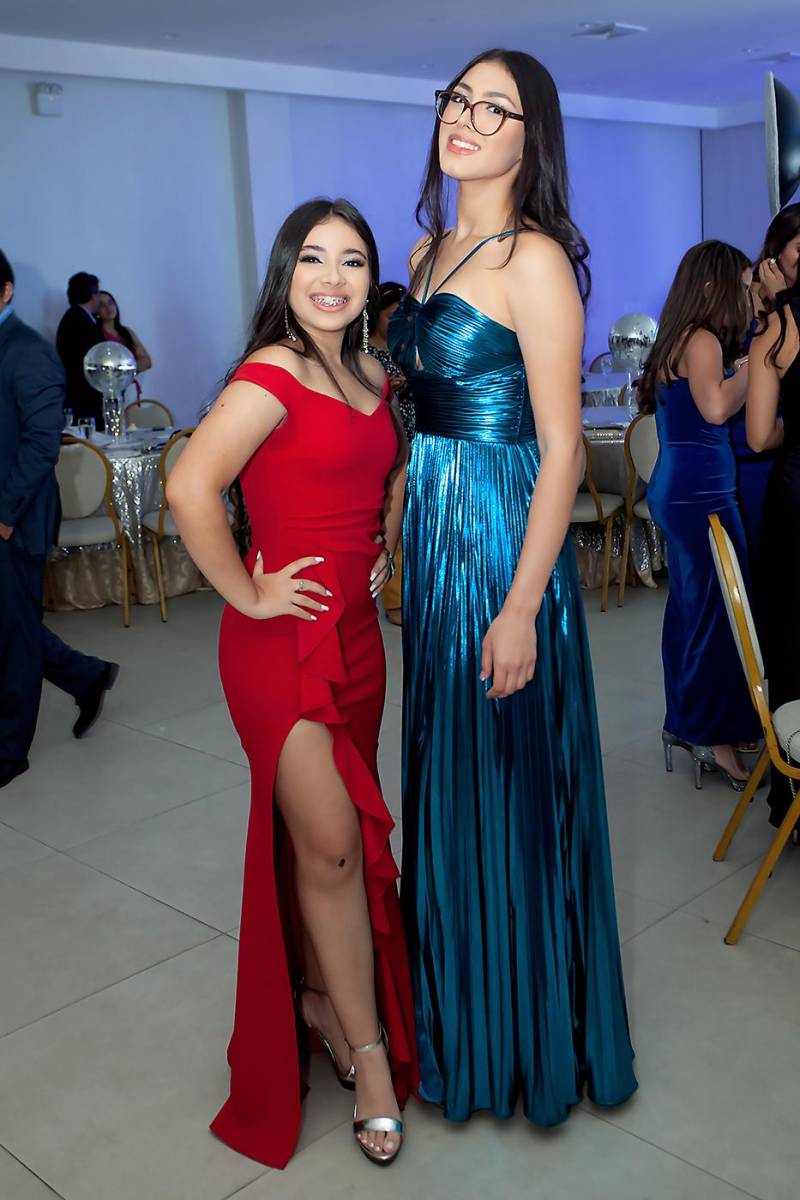 Allison Galdámez y Valerie Mahoudeau