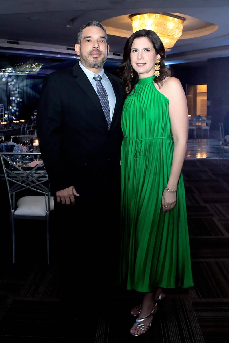 Efraín y Vivian Sosa 