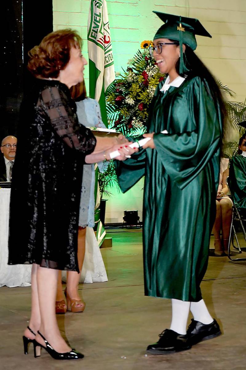Graduación de los seniors 2024 de Elvel School