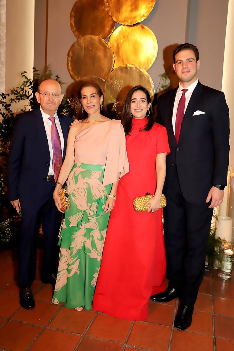 William, Leyla y Valeria Chain Con Jonathan Massu