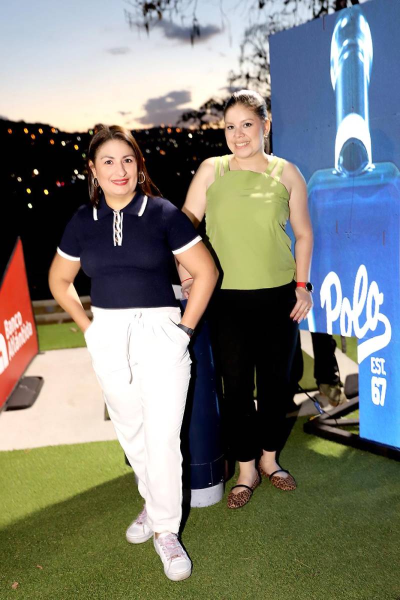 Rebeca Chacón y Melissa Cáceres.