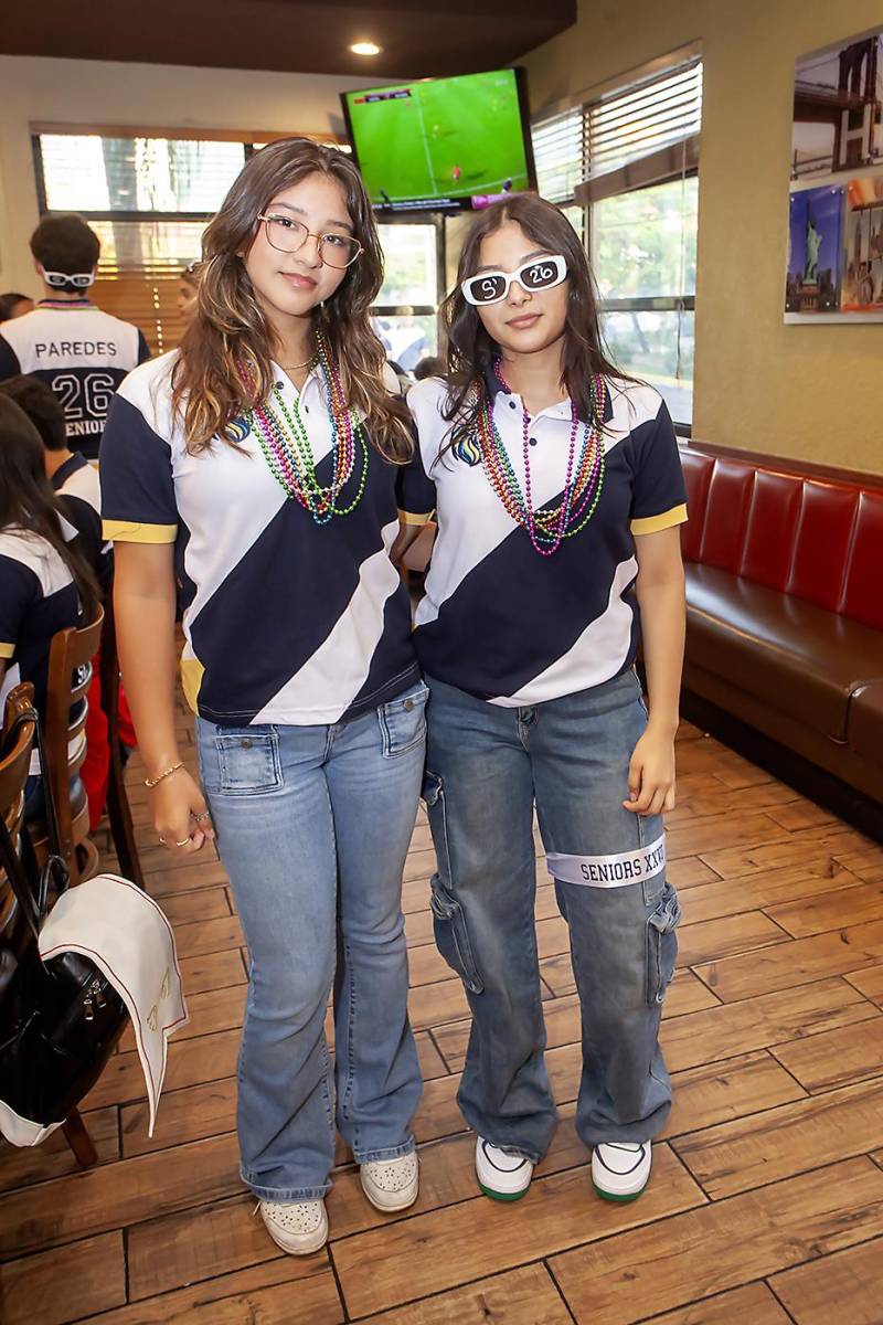 Sofía Cuellar y Jenny Salazar.
