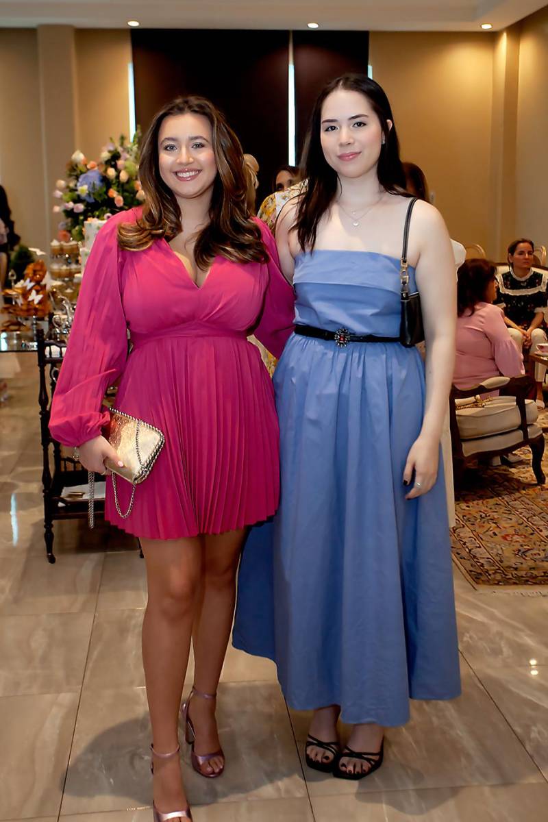 Clarisse Hawit y Daniela Reyes.