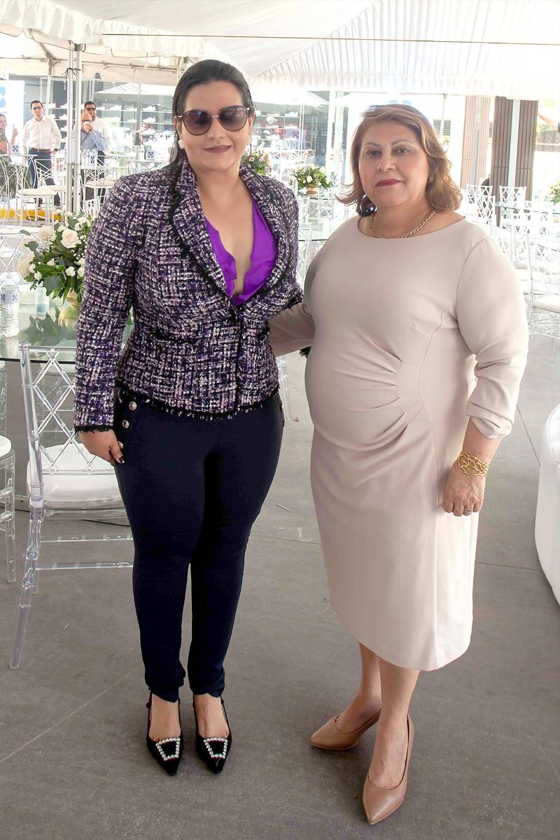 María Elena Vega y Melisa Discua.