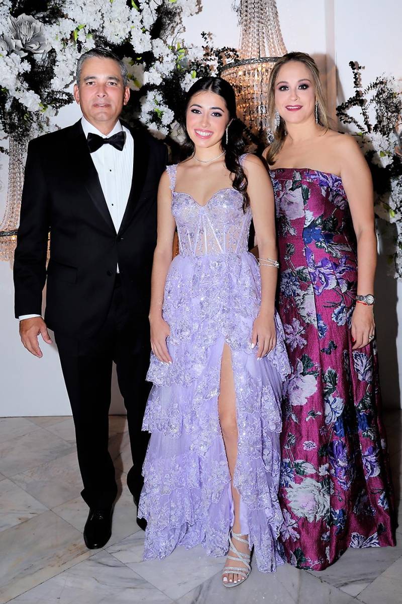Invitados a la prom de la Escuela Americana de Tegucigalpa 2024