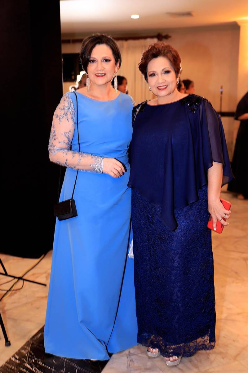 Invitados a la prom 2025 de DelCampo School