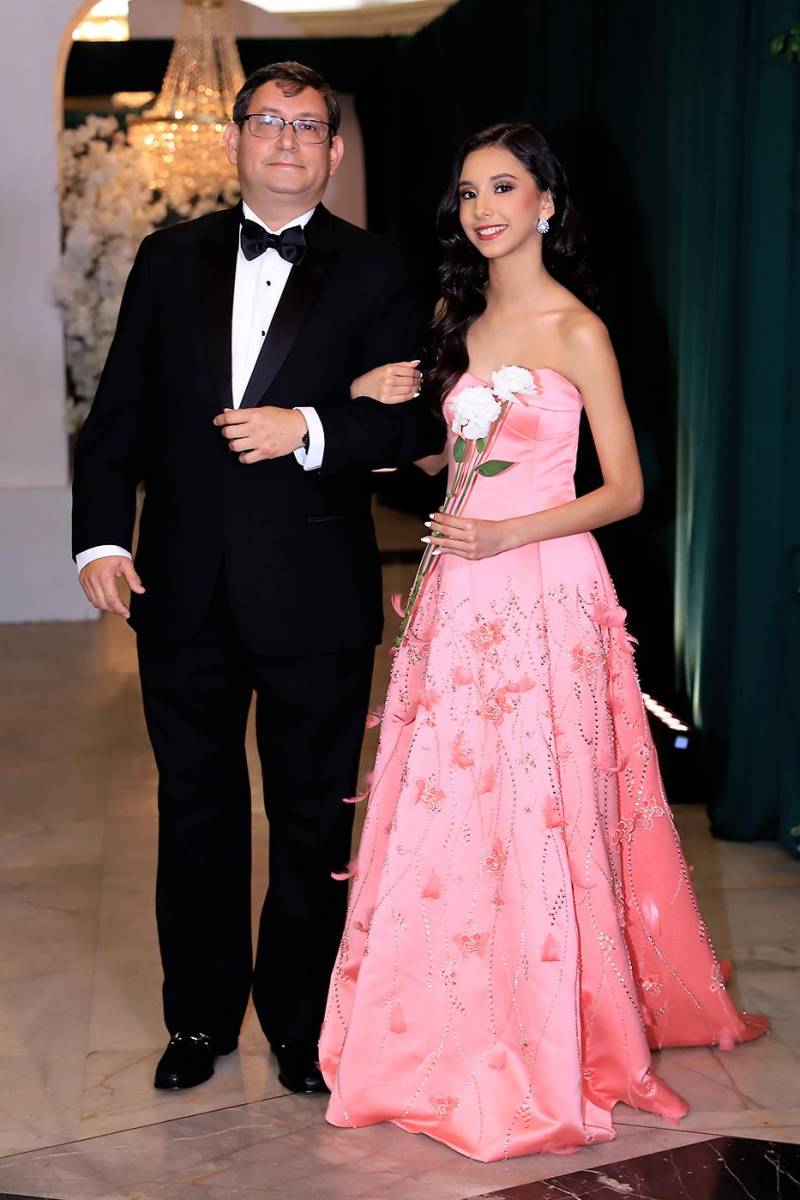 Juan Fernando e Indhira Martelv.