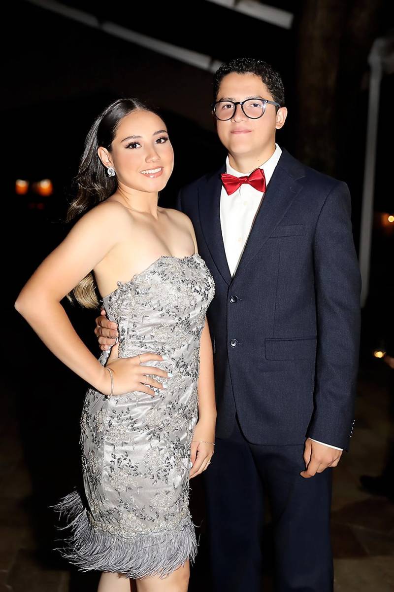 Rebeca Flores y Diego Carlos Hernández