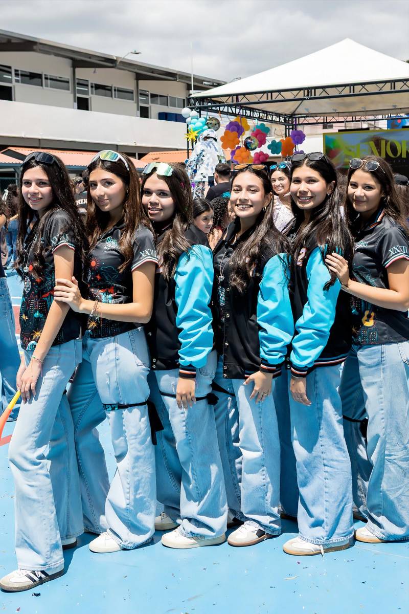 Senior Entrance 2027 de San Francisco de Sales Catholic School