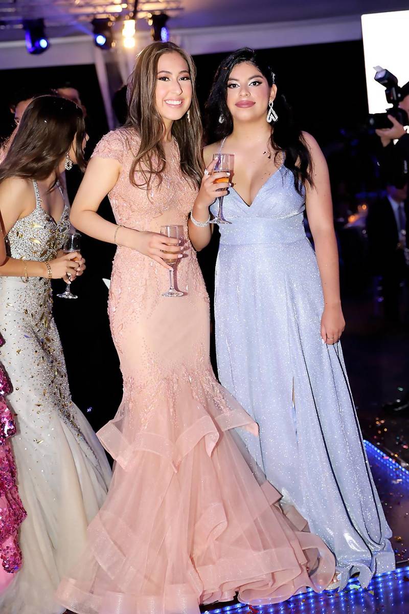 Katherine Medina y Mariela Ortiz